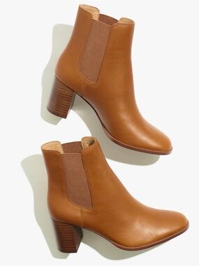 Madewell The Laura Chelsea Boot